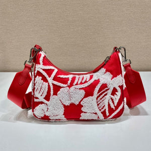 Re Edition Pochette