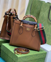 Load image into Gallery viewer, Diana Small Tote
