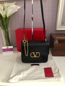 V Sling Shoulder Bag