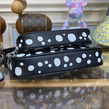 Load image into Gallery viewer, Multi Pochette
