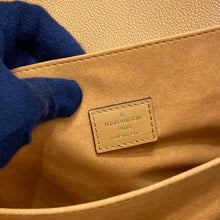 Load image into Gallery viewer, Pochette Metis
