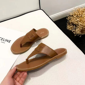 Triomphe Thong Sandals