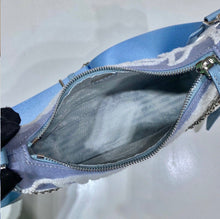 Load image into Gallery viewer, Re Edition Pochette
