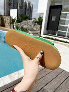 One Stud Slides