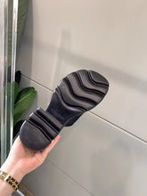 Load image into Gallery viewer, Flash Sandals
