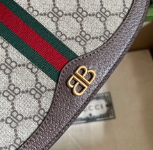 Load image into Gallery viewer, Ophidia Hacker Shoulder Bag
