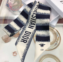 Load image into Gallery viewer, Silk Twilly Scarf
