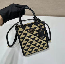 Load image into Gallery viewer, Symbole Bag
