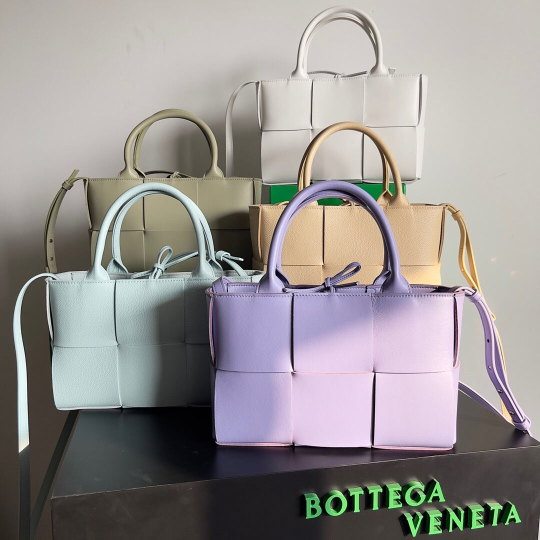 ENZO BLUES☆MINI TOTE BAG Tile Blue Mini Enzo Bag | STAUD – Marissa Collections