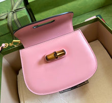Load image into Gallery viewer, Medium Bamboo Bag
