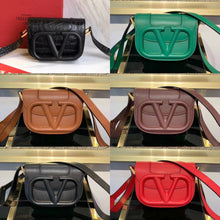Load image into Gallery viewer, Supervee Matte Small Crossbody
