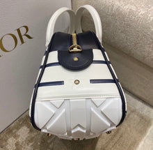 Load image into Gallery viewer, Vibe Bowling Bag

