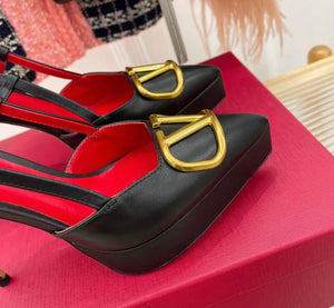 V Logo Platform Pump