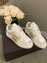 Load image into Gallery viewer, VLTN Sneaker
