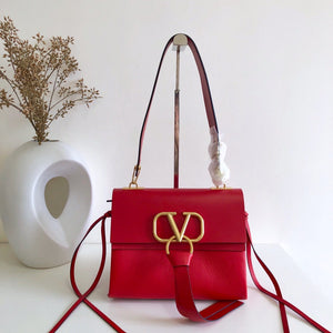 V Ring Shoulder Bag