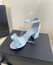 Load image into Gallery viewer, CC Bow Sandals
