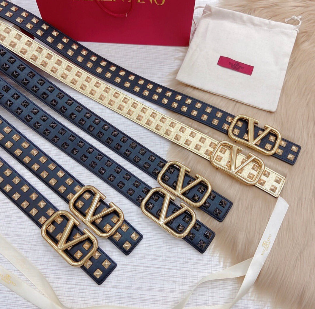 V Logo Belt