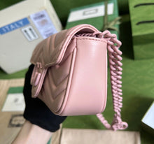 Load image into Gallery viewer, GG Marmont Belt Bag
