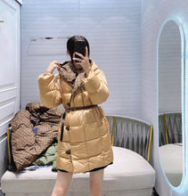 Load image into Gallery viewer, Pillow Puffer Jacket
