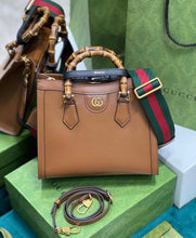 Load image into Gallery viewer, Diana Small Tote
