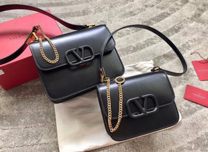 V Sling Shoulder Bag