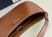 Load image into Gallery viewer, Cleo Shoulder Bag
