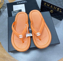 Load image into Gallery viewer, CC Sandals
