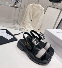 Load image into Gallery viewer, Triomphe Sandals
