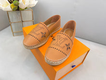 Load image into Gallery viewer, Leather Espadrilles
