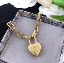 Load image into Gallery viewer, Heart Lock Bracelet
