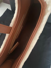 Load image into Gallery viewer, Le Fermoir Hobo
