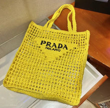 Load image into Gallery viewer, Raffia Tote
