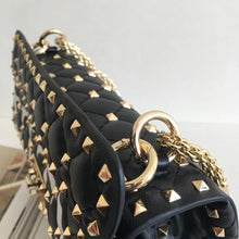 Load image into Gallery viewer, VLTN Spike Chain Bag
