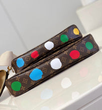 Load image into Gallery viewer, Multi Pochette
