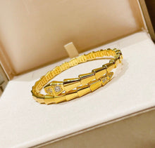 Load image into Gallery viewer, Serpenti Bracelet
