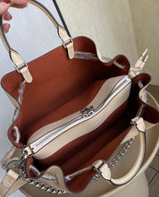 Load image into Gallery viewer, Bella Tote

