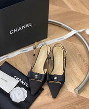Load image into Gallery viewer, CC Bow Slingbacks
