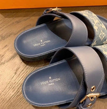 Load image into Gallery viewer, Bom Dia Denim Mules
