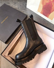Load image into Gallery viewer, Lug Boots
